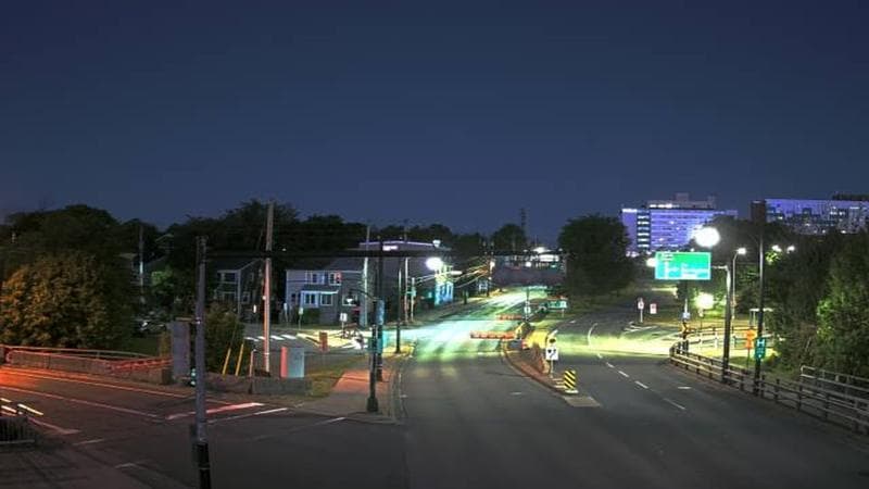 Mac Donald Bridge - Dartmouth bound