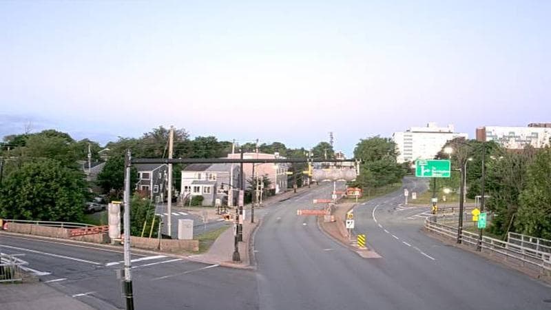 Mac Donald Bridge - Dartmouth bound