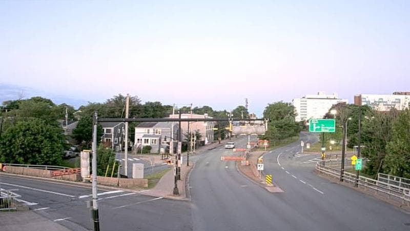 Mac Donald Bridge - Dartmouth bound