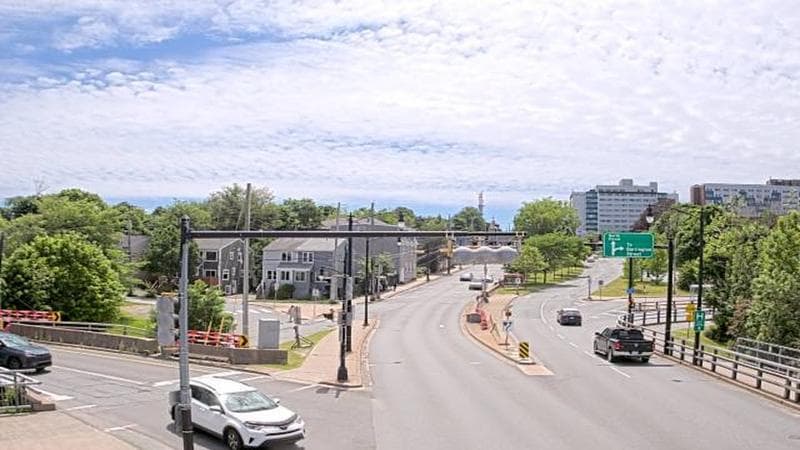Mac Donald Bridge - Dartmouth bound