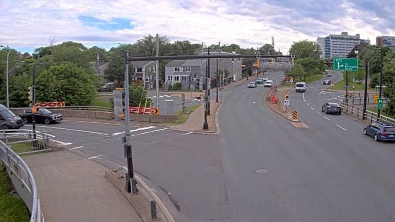 Mac Donald Bridge - Dartmouth bound