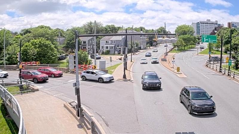 Mac Donald Bridge - Dartmouth bound