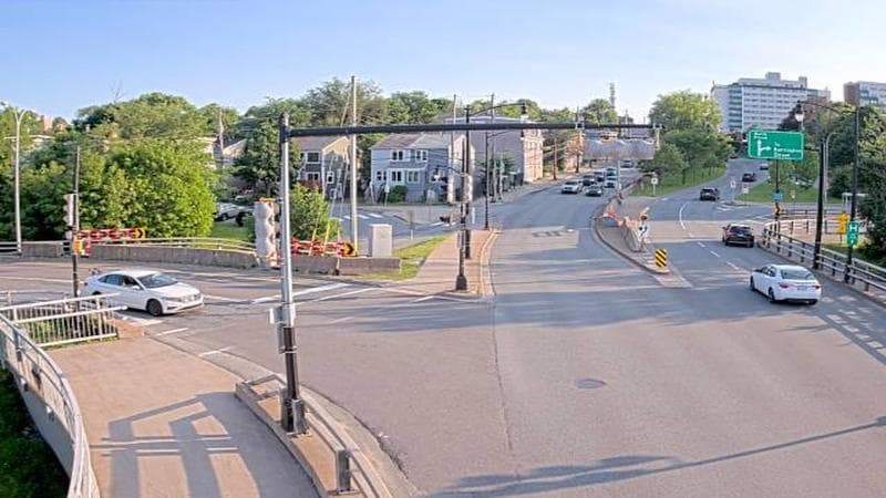 Mac Donald Bridge - Dartmouth bound