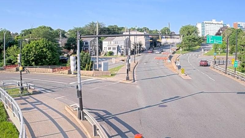 Mac Donald Bridge - Dartmouth bound