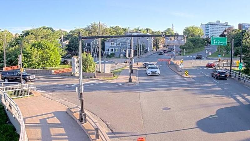Mac Donald Bridge - Dartmouth bound