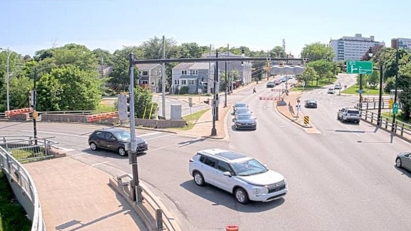 Mac Donald Bridge - Dartmouth bound