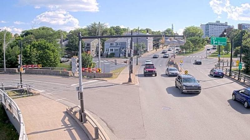 Mac Donald Bridge - Dartmouth bound