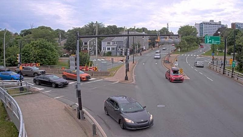 Mac Donald Bridge - Dartmouth bound
