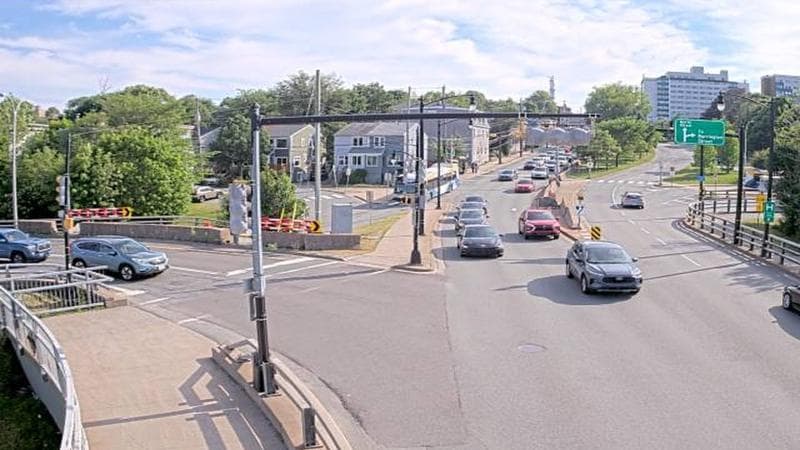 Mac Donald Bridge - Dartmouth bound