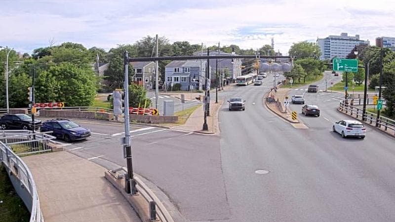 Mac Donald Bridge - Dartmouth bound