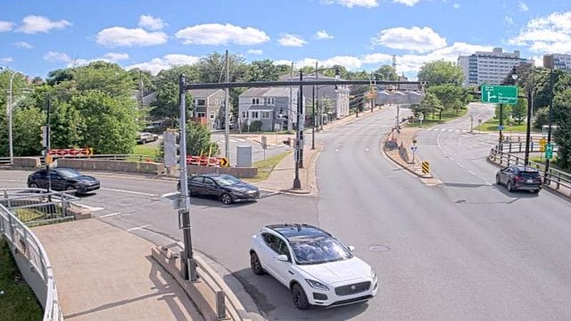 Mac Donald Bridge - Dartmouth bound