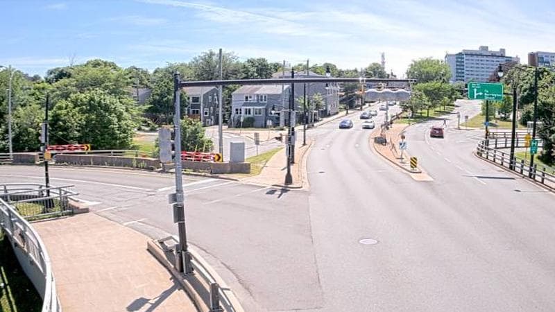 Mac Donald Bridge - Dartmouth bound