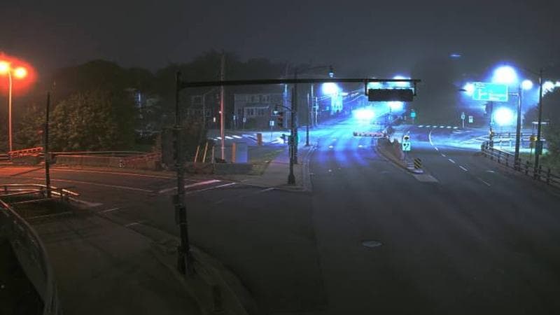 Mac Donald Bridge - Dartmouth bound