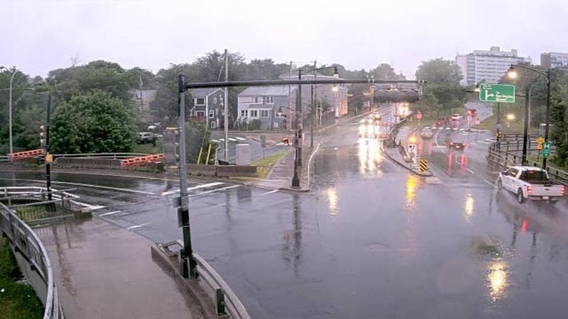 Mac Donald Bridge - Dartmouth bound