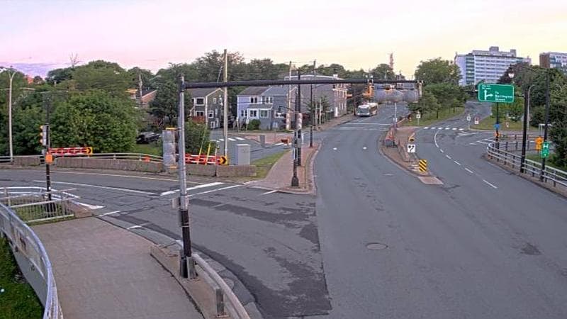 Mac Donald Bridge - Dartmouth bound