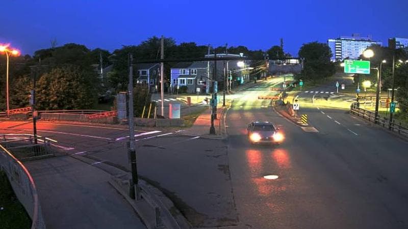 Mac Donald Bridge - Dartmouth bound