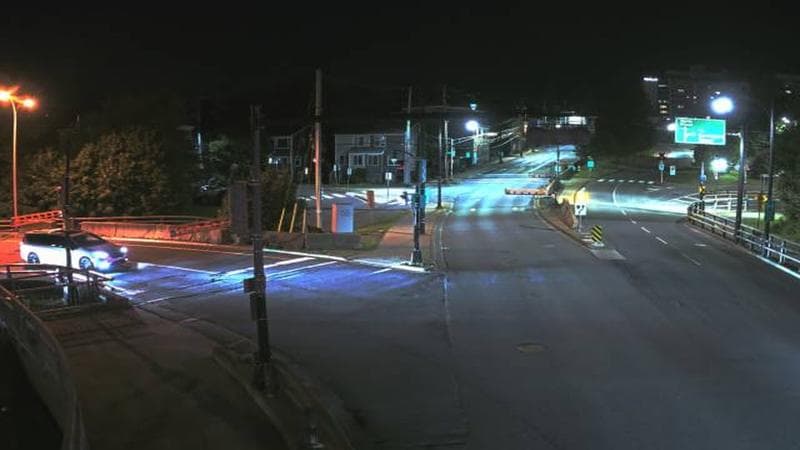 Mac Donald Bridge - Dartmouth bound