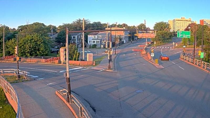 Mac Donald Bridge - Dartmouth bound