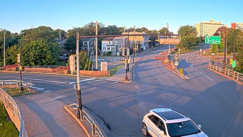 Mac Donald Bridge - Dartmouth bound