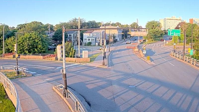 Mac Donald Bridge - Dartmouth bound