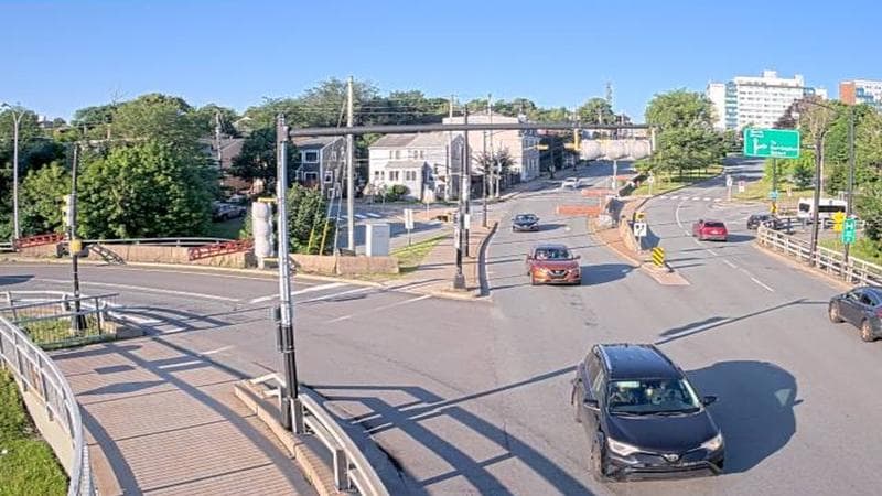 Mac Donald Bridge - Dartmouth bound