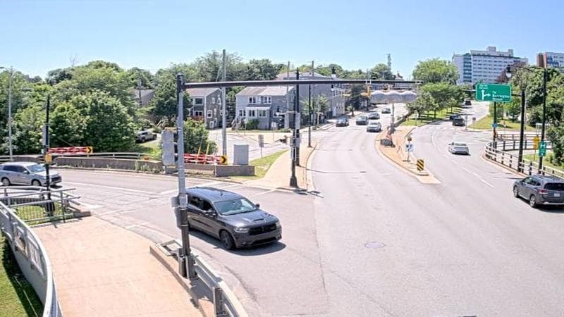 Mac Donald Bridge - Dartmouth bound