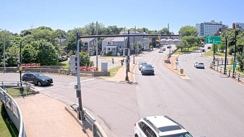 Mac Donald Bridge - Dartmouth bound