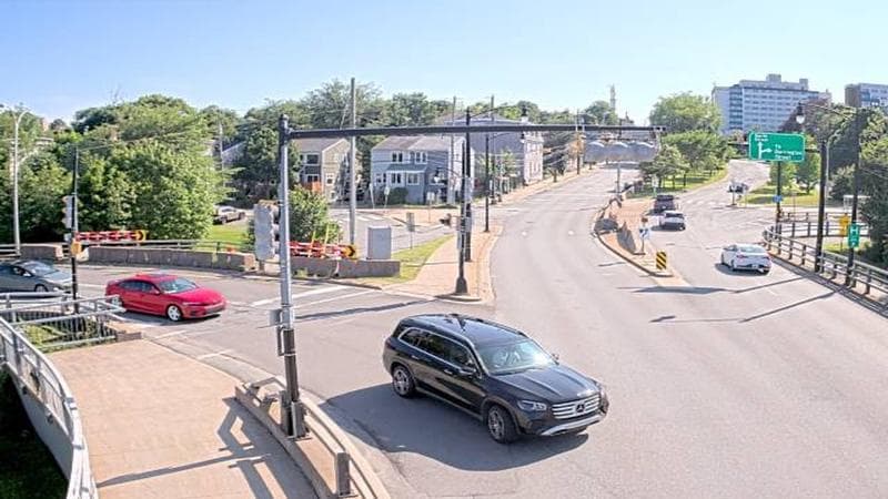 Mac Donald Bridge - Dartmouth bound