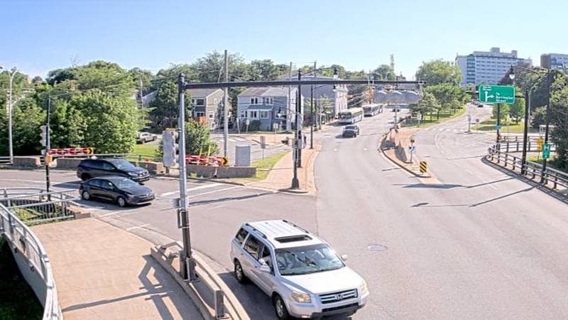 Mac Donald Bridge - Dartmouth bound