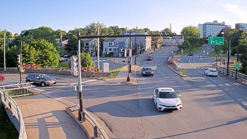 Mac Donald Bridge - Dartmouth bound