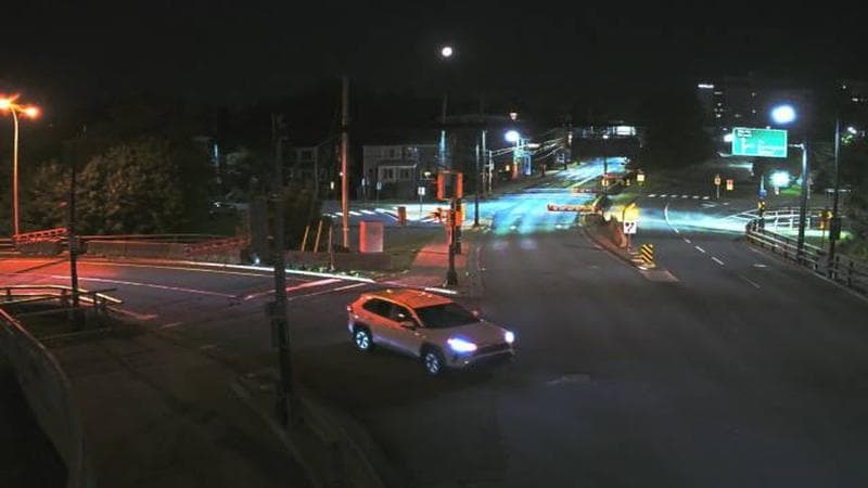 Mac Donald Bridge - Dartmouth bound