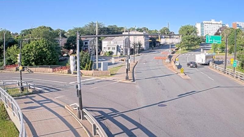 Mac Donald Bridge - Dartmouth bound