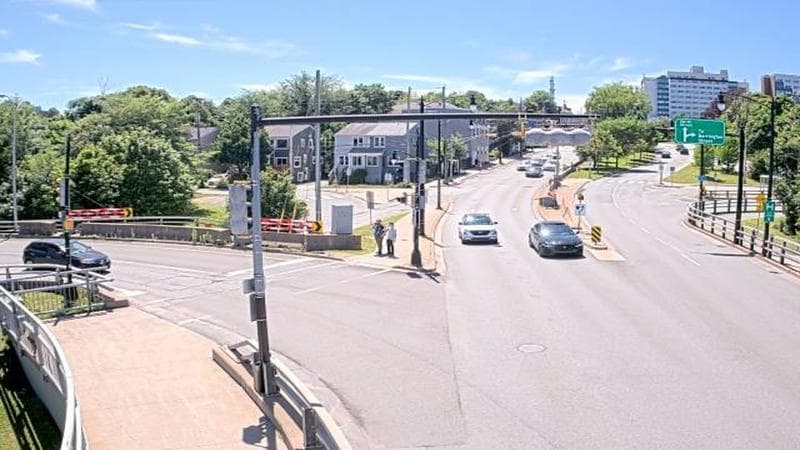 Mac Donald Bridge - Dartmouth bound