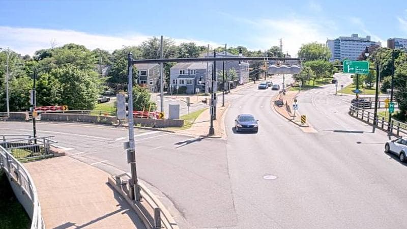Mac Donald Bridge - Dartmouth bound