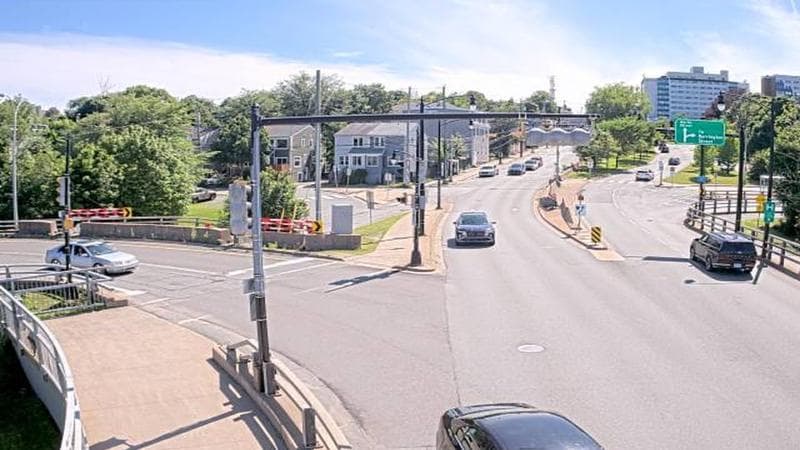 Mac Donald Bridge - Dartmouth bound