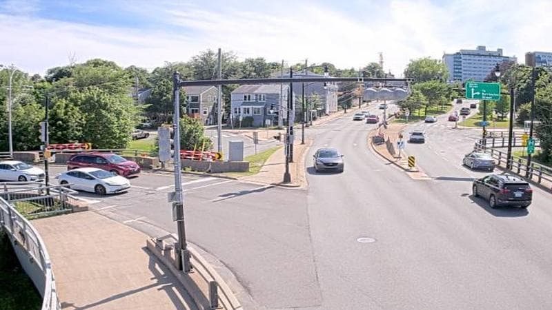 Mac Donald Bridge - Dartmouth bound