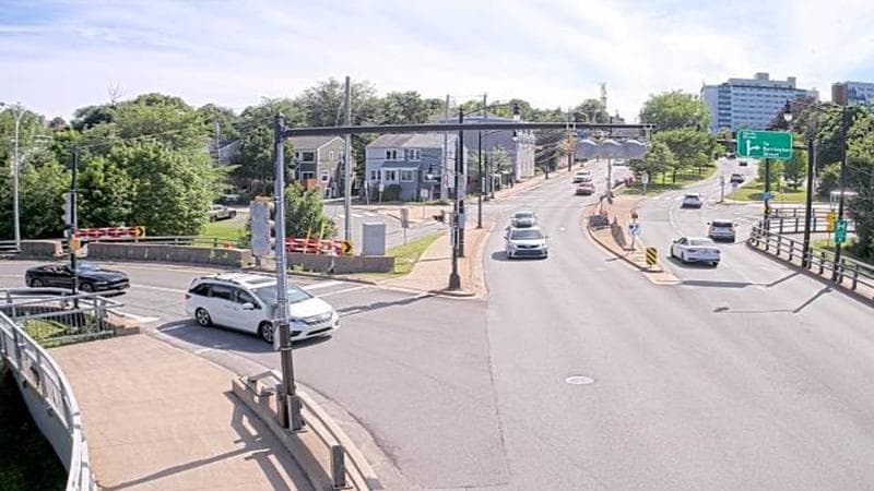 Mac Donald Bridge - Dartmouth bound