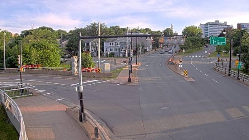 Mac Donald Bridge - Dartmouth bound