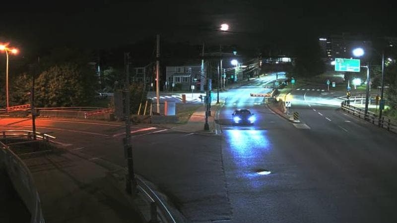 Mac Donald Bridge - Dartmouth bound