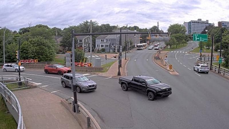 Mac Donald Bridge - Dartmouth bound