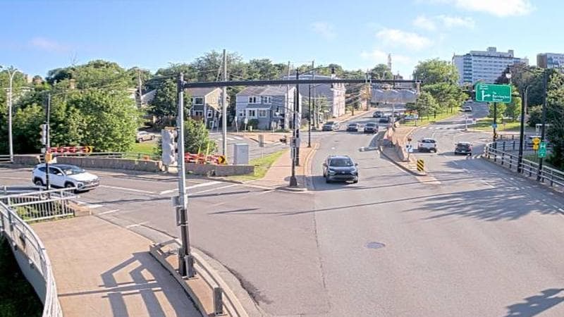 Mac Donald Bridge - Dartmouth bound