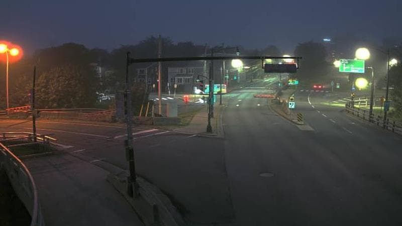 Mac Donald Bridge - Dartmouth bound