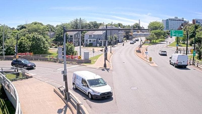 Mac Donald Bridge - Dartmouth bound