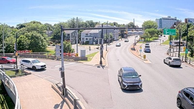 Mac Donald Bridge - Dartmouth bound