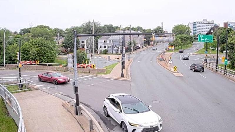 Mac Donald Bridge - Dartmouth bound