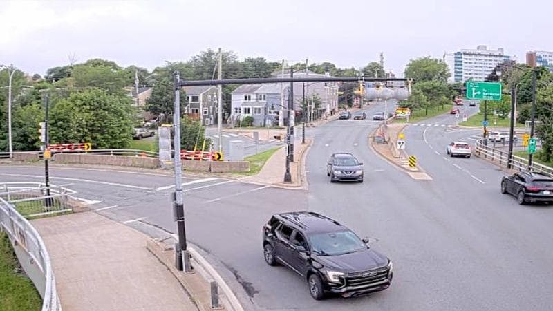 Mac Donald Bridge - Dartmouth bound