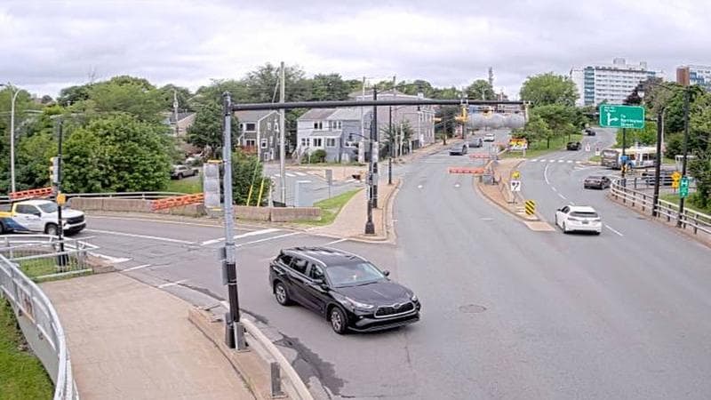 Mac Donald Bridge - Dartmouth bound