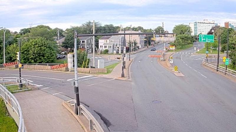 Mac Donald Bridge - Dartmouth bound
