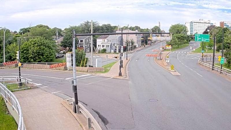 Mac Donald Bridge - Dartmouth bound