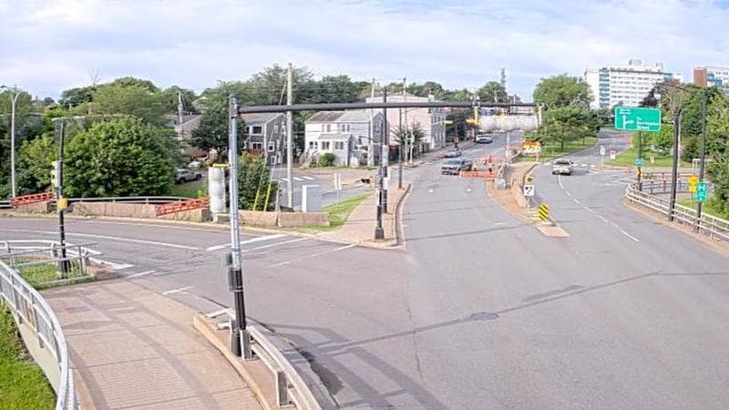 Mac Donald Bridge - Dartmouth bound
